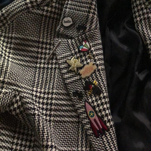 Mango Pin on Transitional Coat - Picture 3 of 3